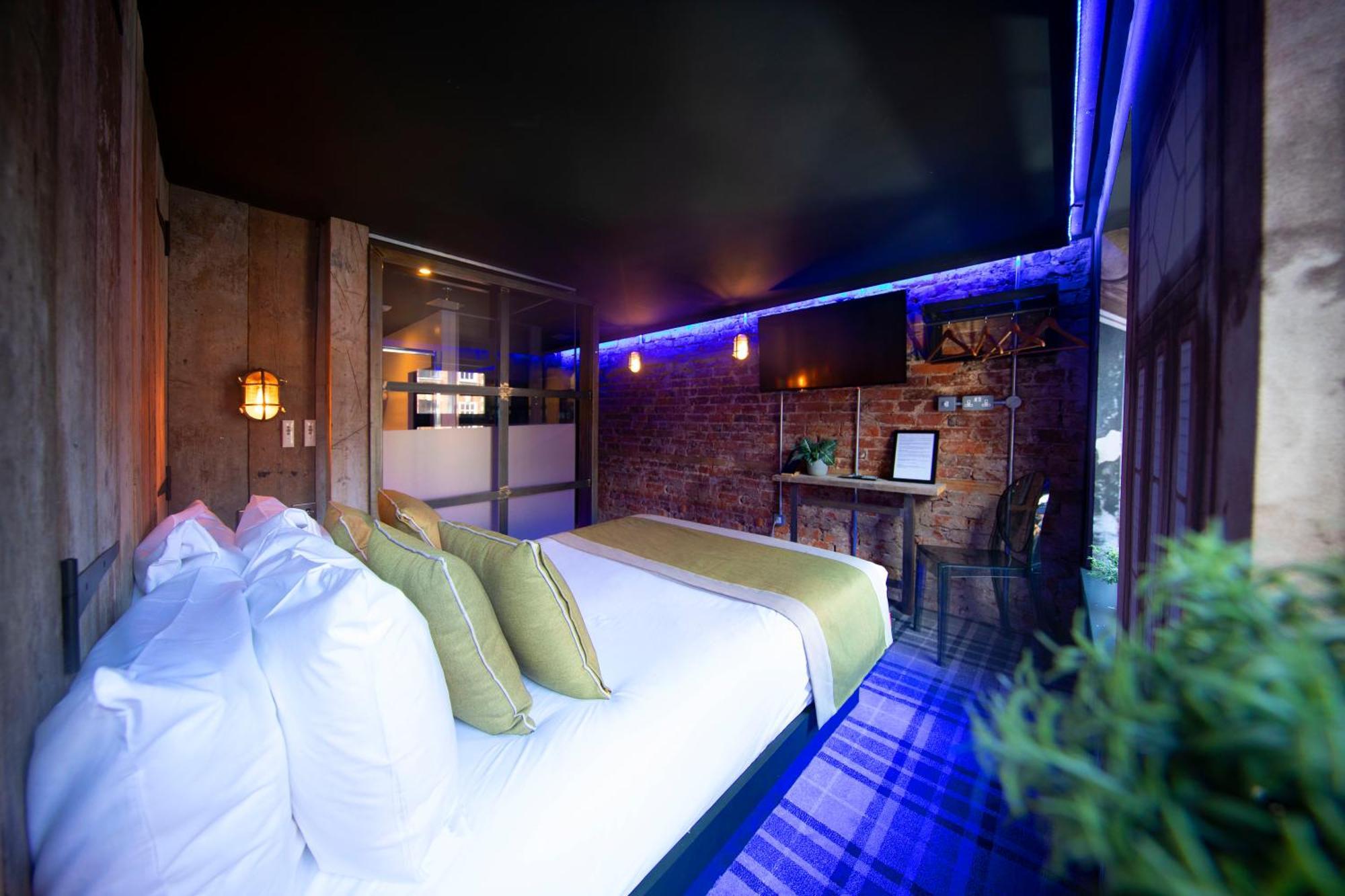 Briggate Hotel Leeds  Exterior photo